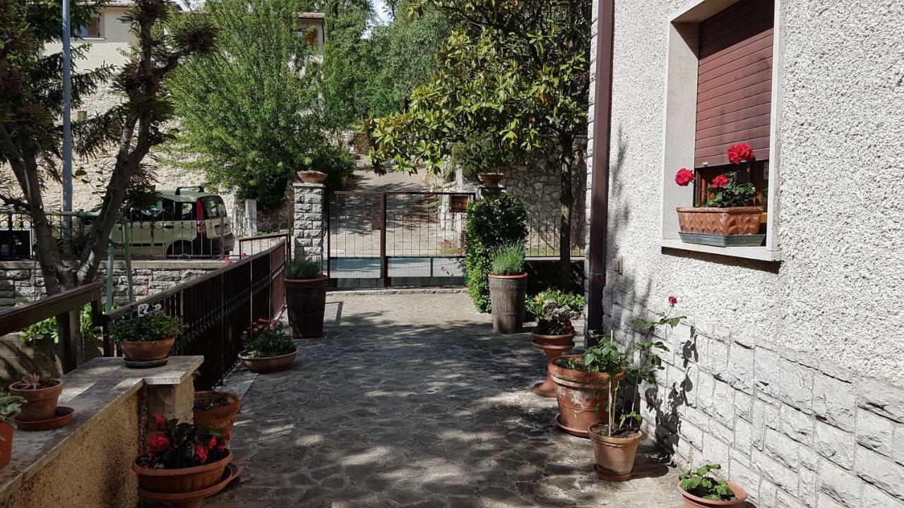 Le Casette Di Civitella La Casa Di Nonna Giulia Civitella Del Lago Εξωτερικό φωτογραφία