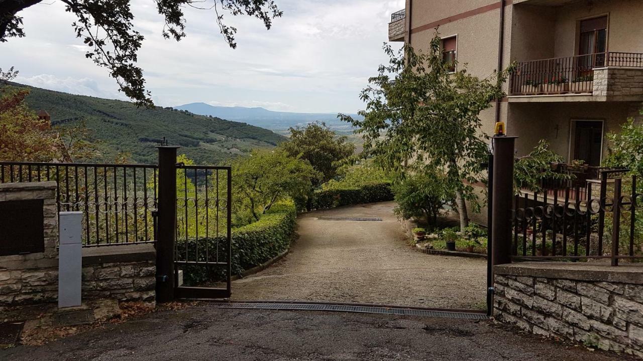 Le Casette Di Civitella La Casa Di Nonna Giulia Civitella Del Lago Εξωτερικό φωτογραφία