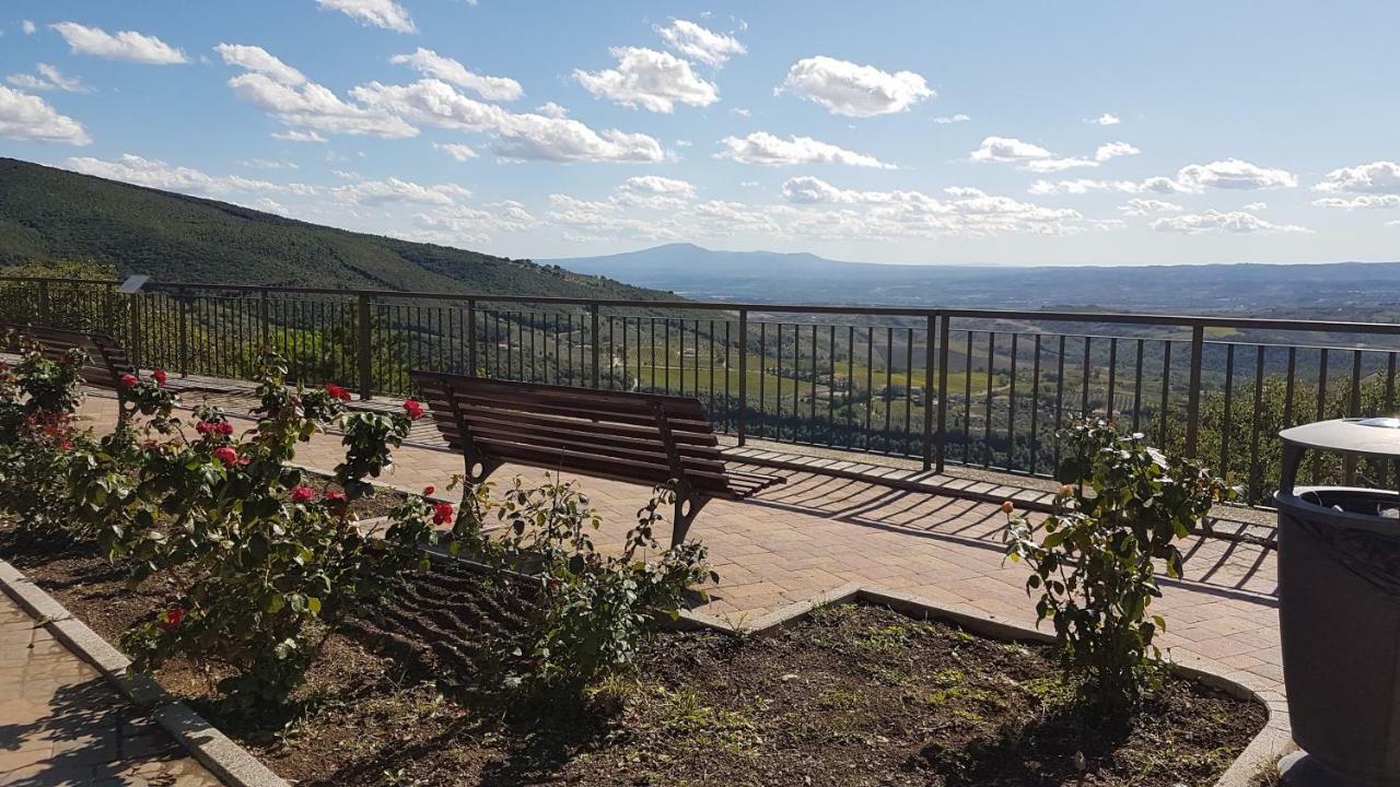 Le Casette Di Civitella La Casa Di Nonna Giulia Civitella Del Lago Εξωτερικό φωτογραφία